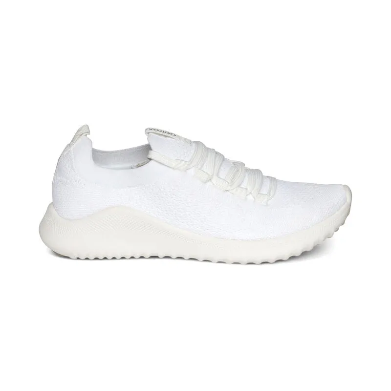 AETREX  Carly Lace Up - White
