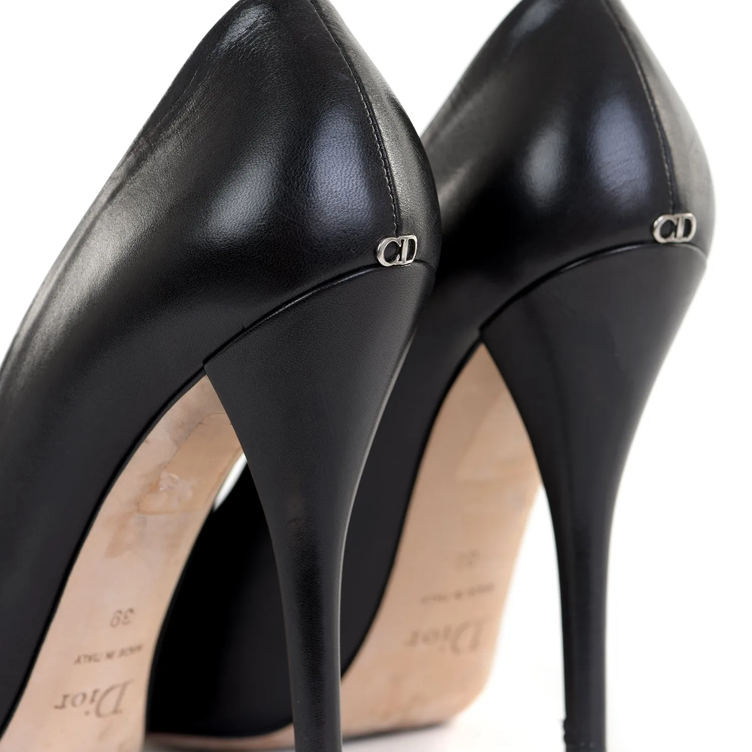Black Leather Pointed Courts