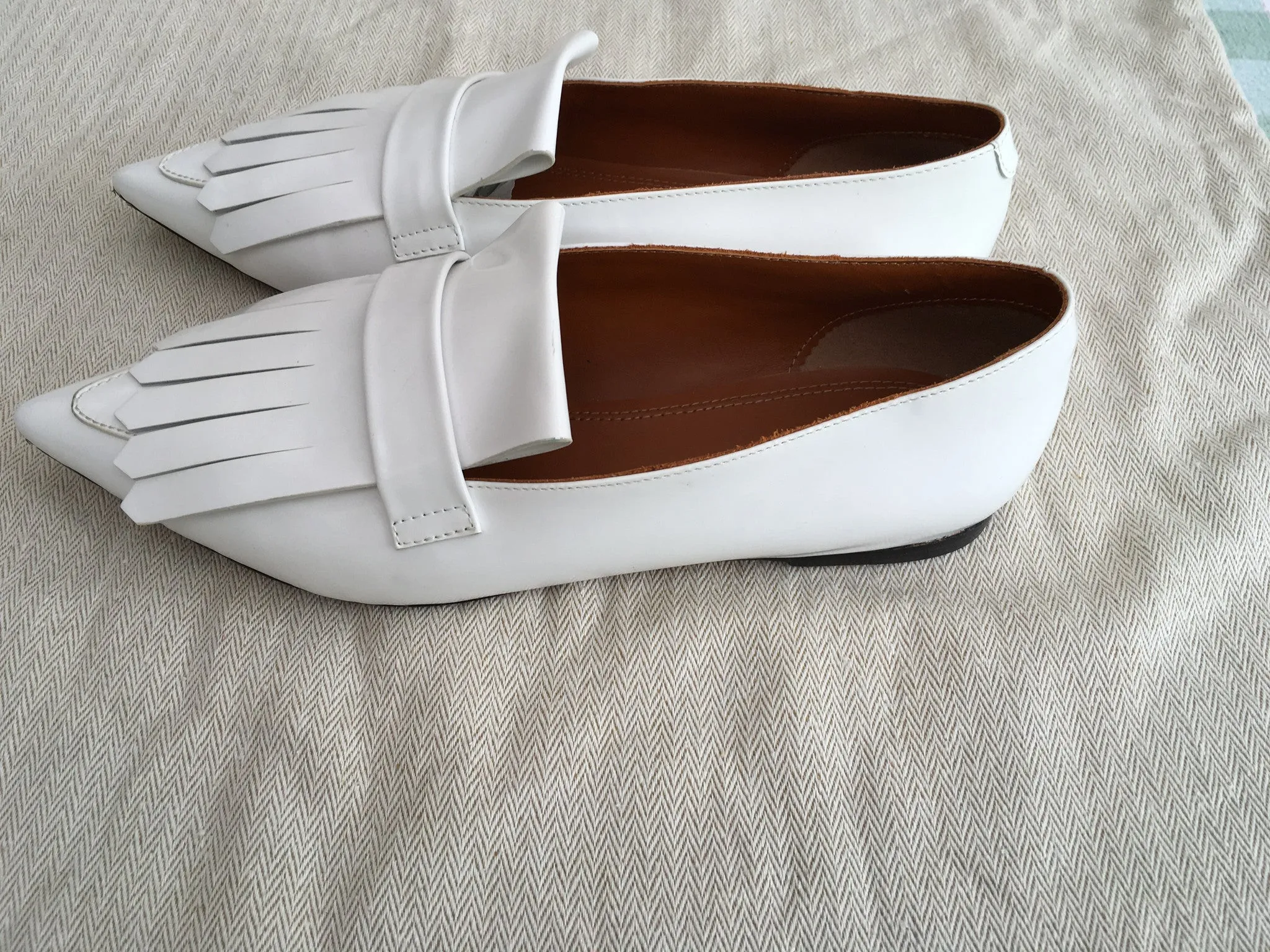 CÉLINE POINTED-TOE FRINGE WHITE FLATS SIZE 36 UK 3 US 6 SHOES LAdies